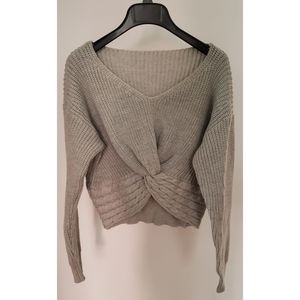 Light gray cropped front knot sweater